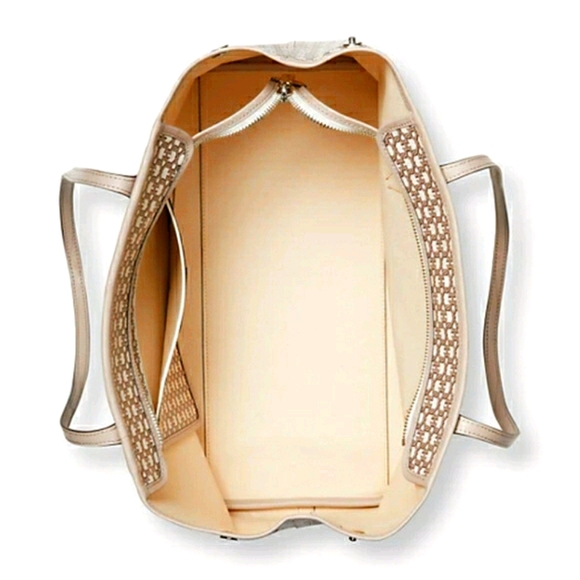 ❗SOLD❗💕Kate Spade "Spade Link" Tote - Picture 4 of 15